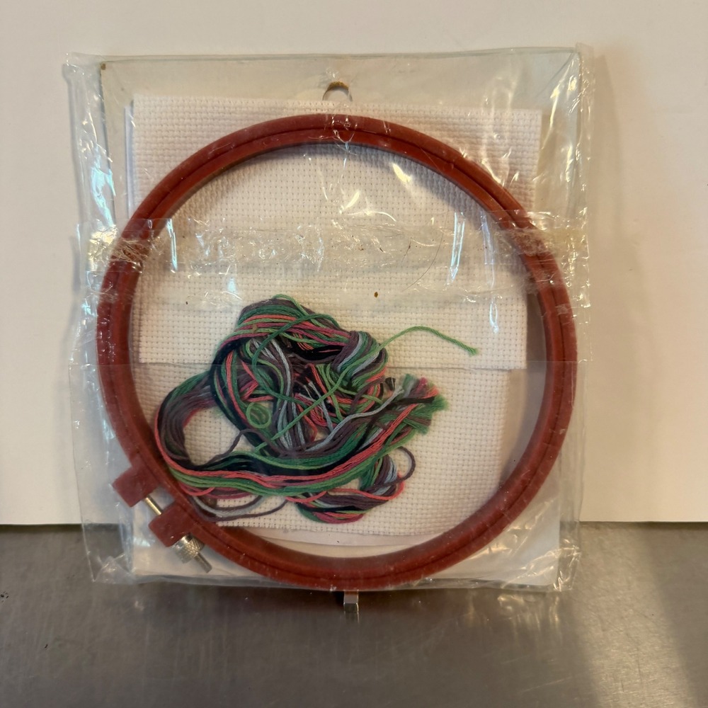 Dimensions Counted Cross Stitch Kit Everything is Possible with God 72472 New - Picture 2 of 2